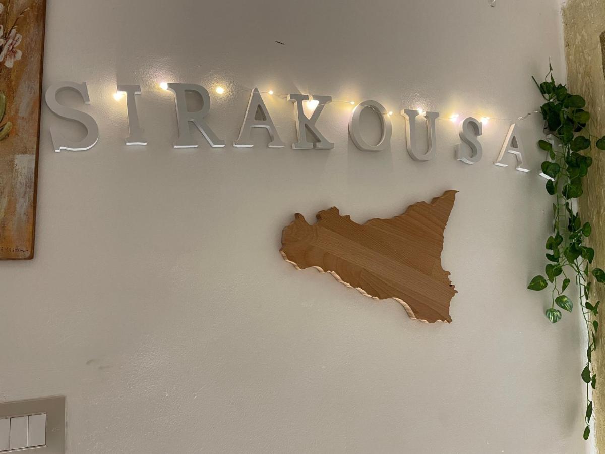 Sirakousai Sweet Home Syracuse Eksteriør bilde